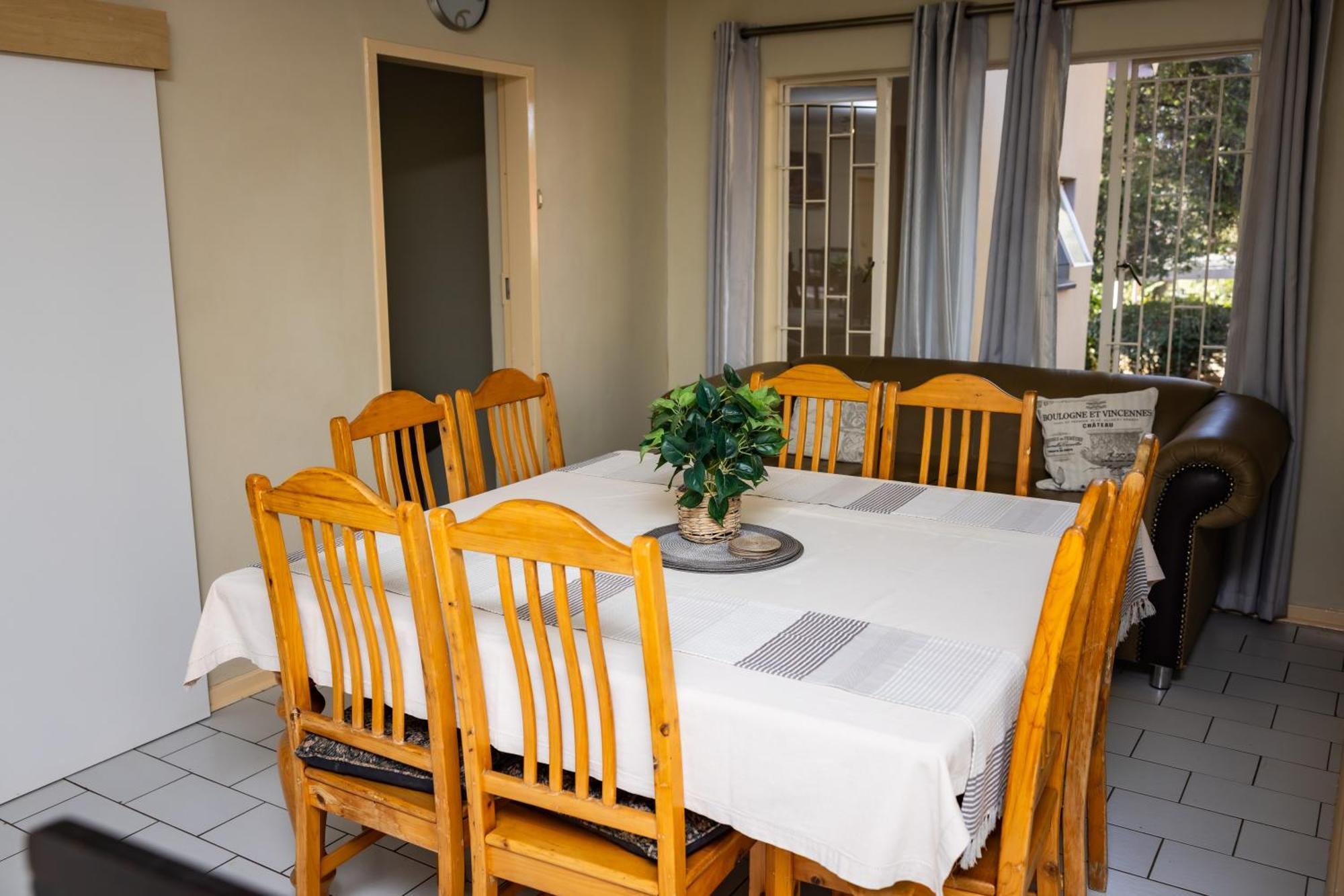East Garsfontein Accommodatie bij particulieren Pretoria-Noord